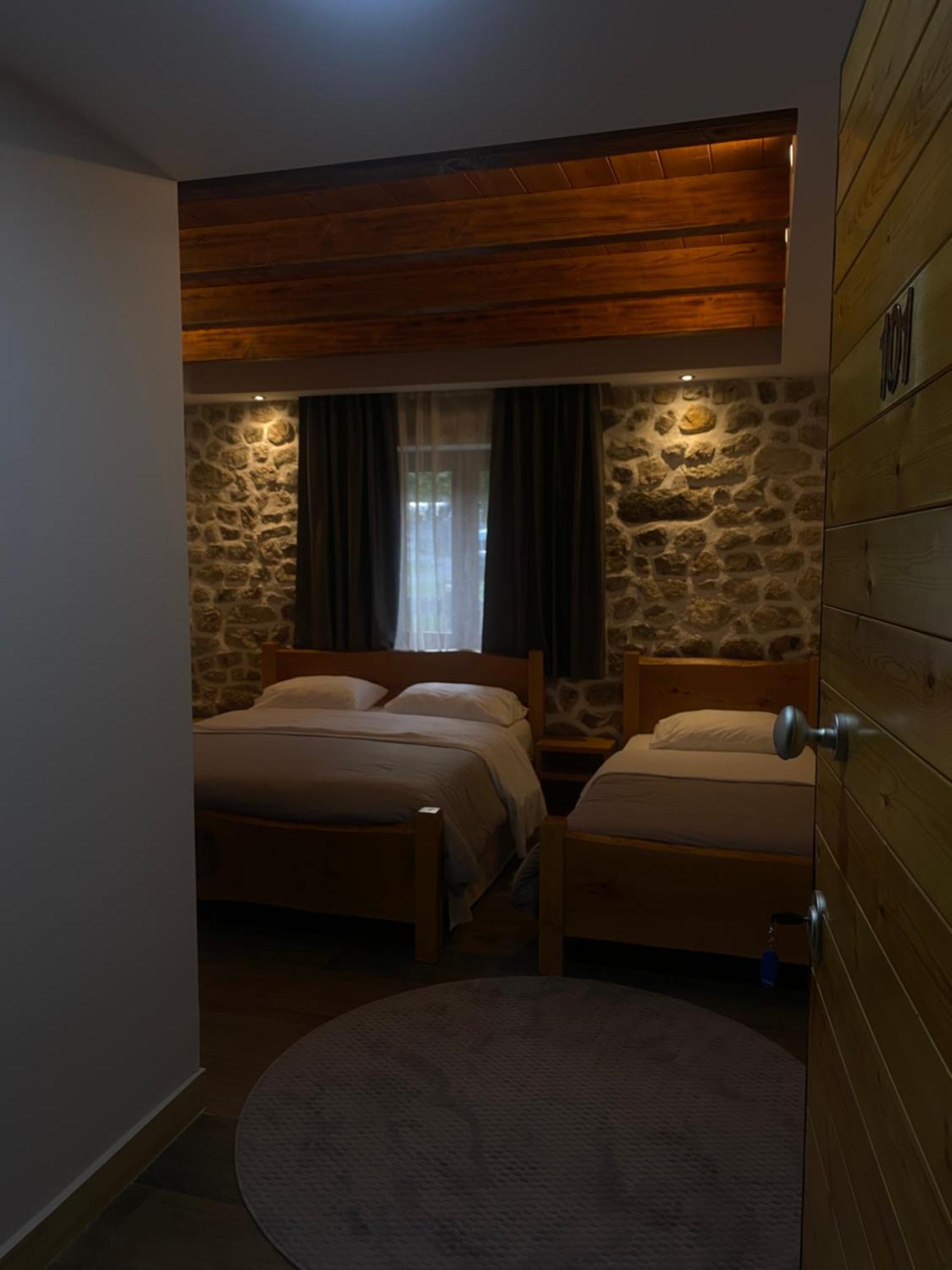 Gegest Hotel 세스 외부 사진
